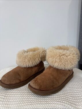 Uggs Cozy Shearling Cuff Brown Suede Slipper Boots